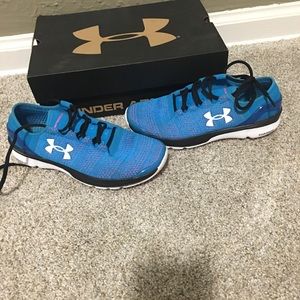 Women's Under Armour Shoes 8